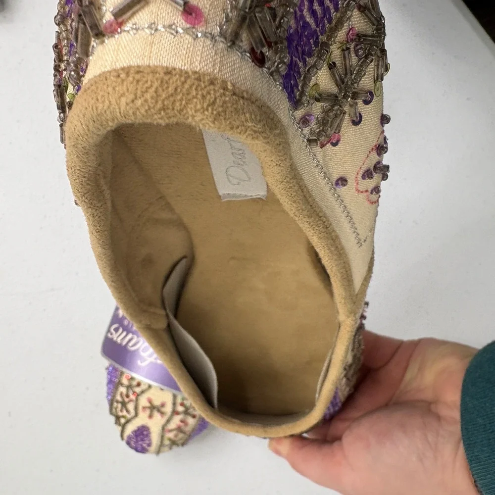 Dearfoams Studio Slippers Embellished Beaded Boho Flats Cream‎ Purple Size 8